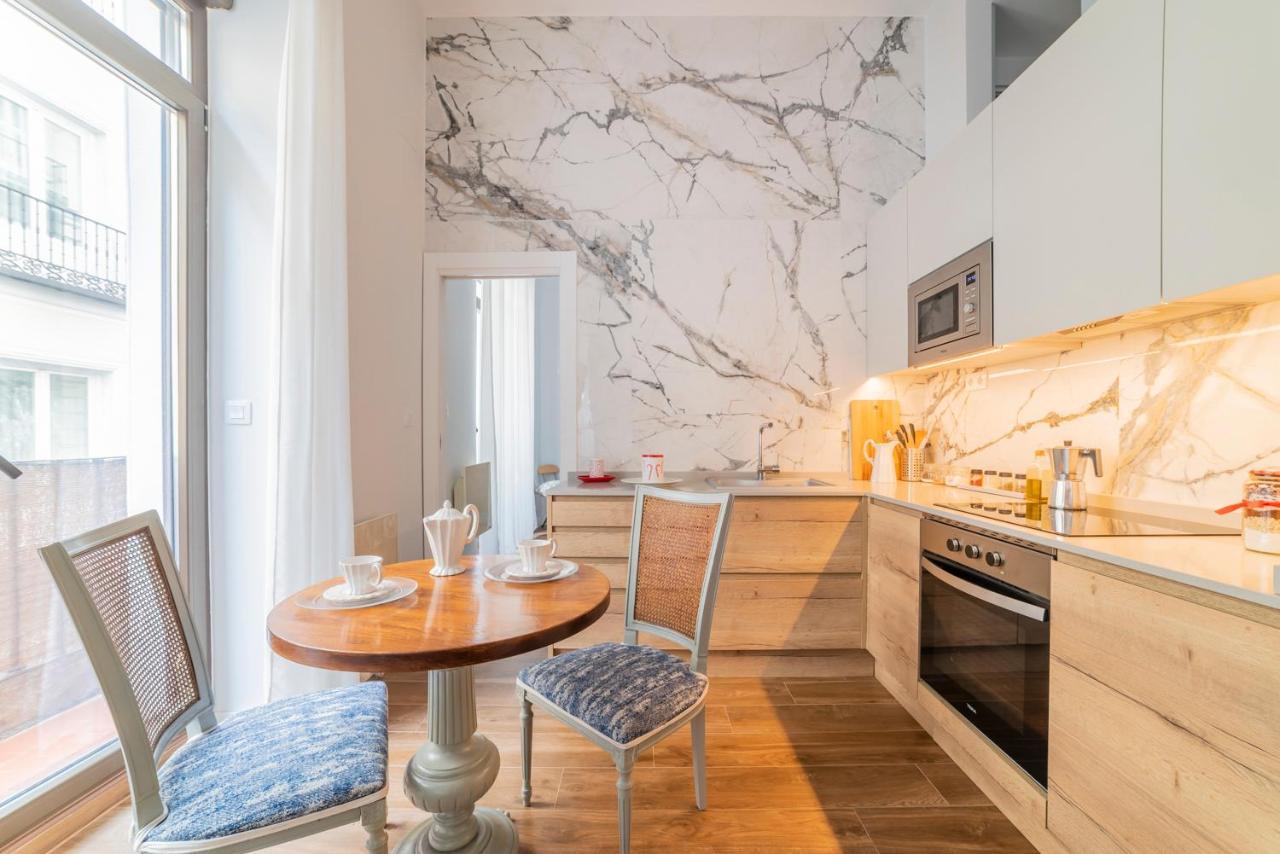 Bonito Apartamento En Chueca Madryt Zewnętrze zdjęcie